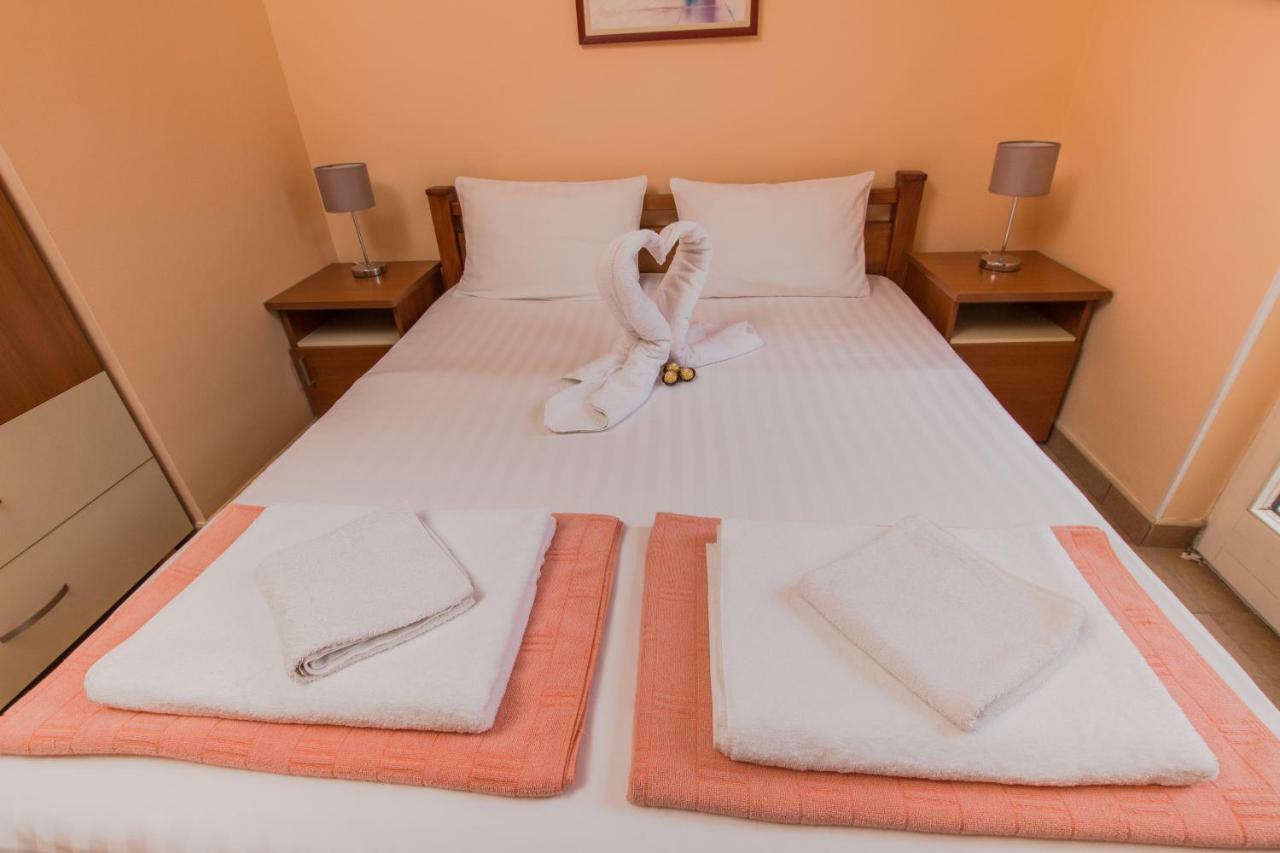 Adzic Apartments Budva Eksteriør bilde