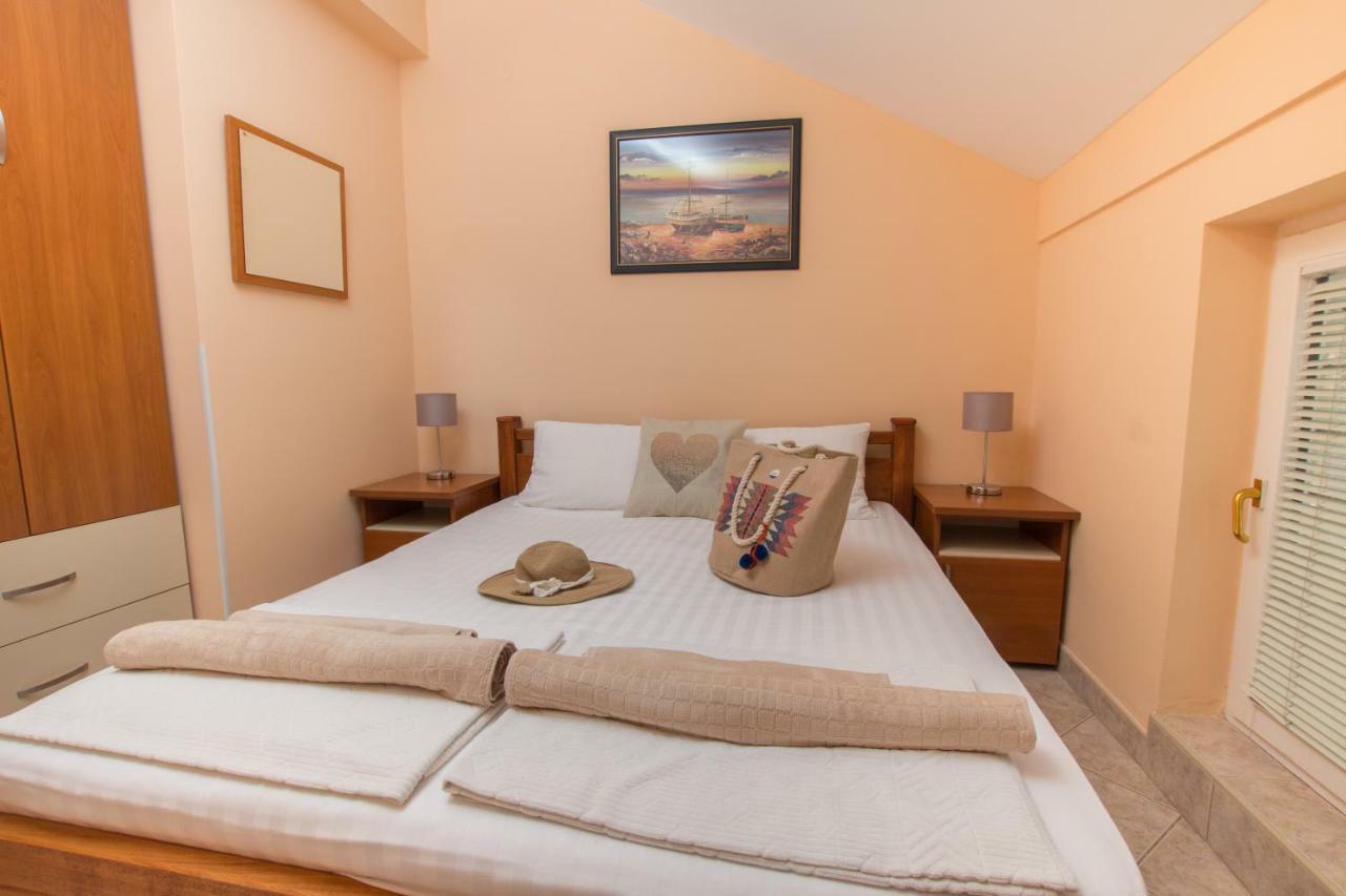 Adzic Apartments Budva Eksteriør bilde